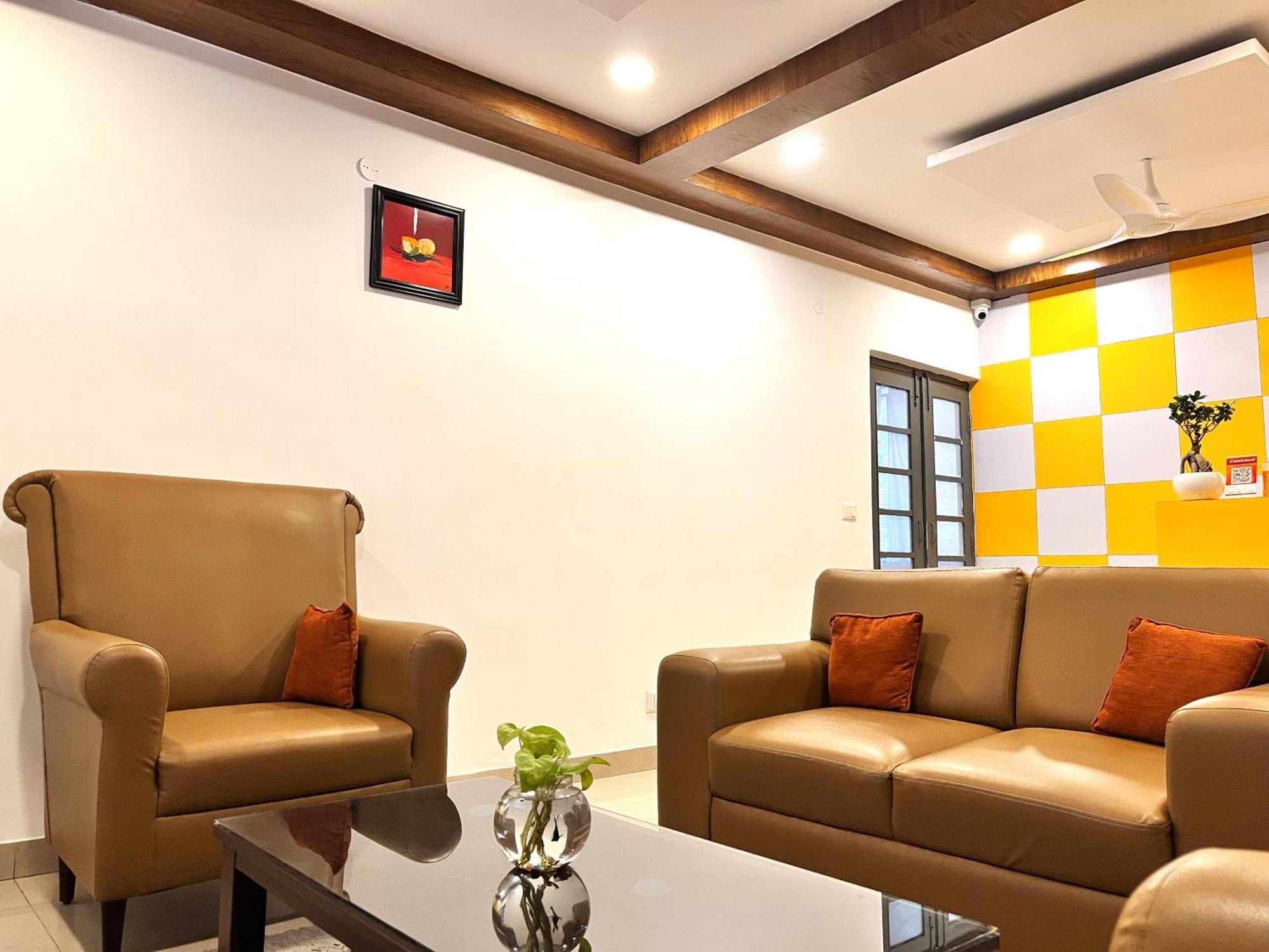 Athasri Hotel Hsr Layout บังกาลอร์ ภายนอก รูปภาพ