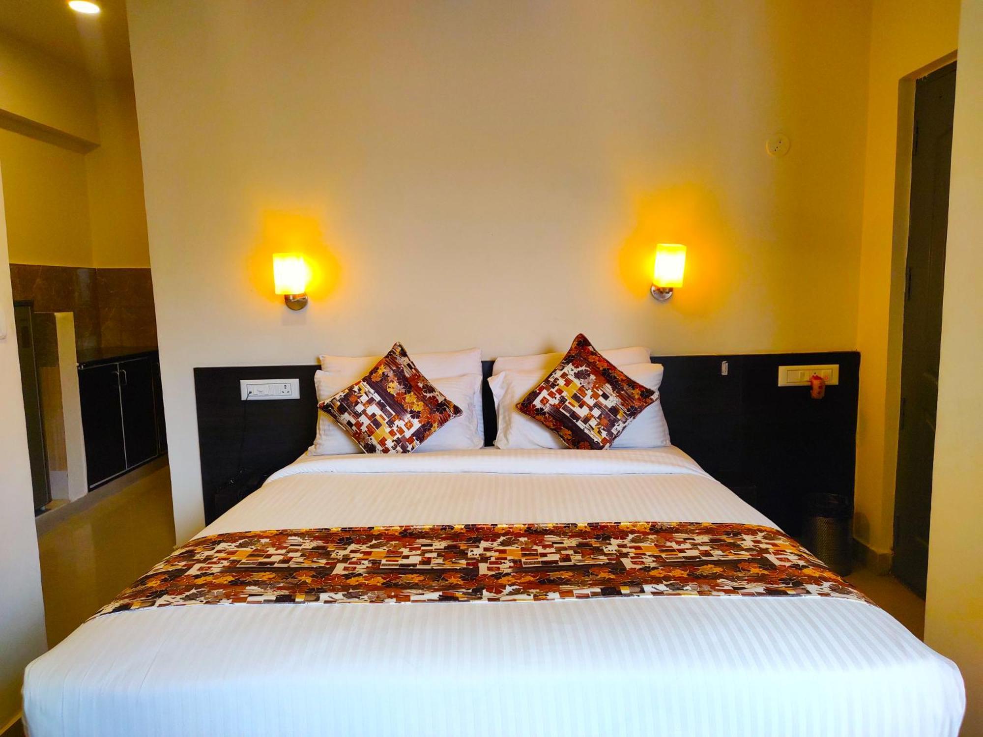Athasri Hotel Hsr Layout บังกาลอร์ ภายนอก รูปภาพ