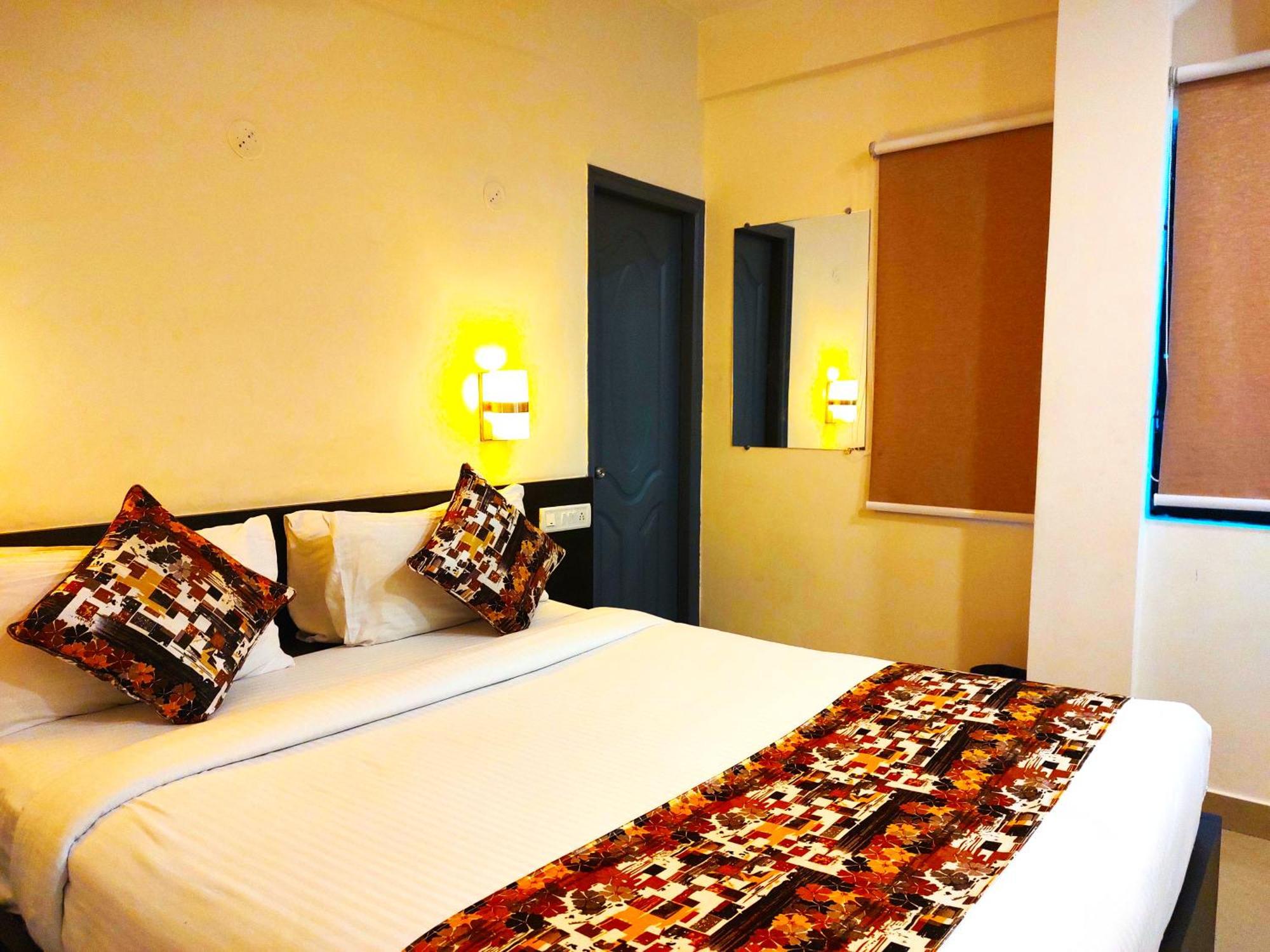 Athasri Hotel Hsr Layout บังกาลอร์ ภายนอก รูปภาพ