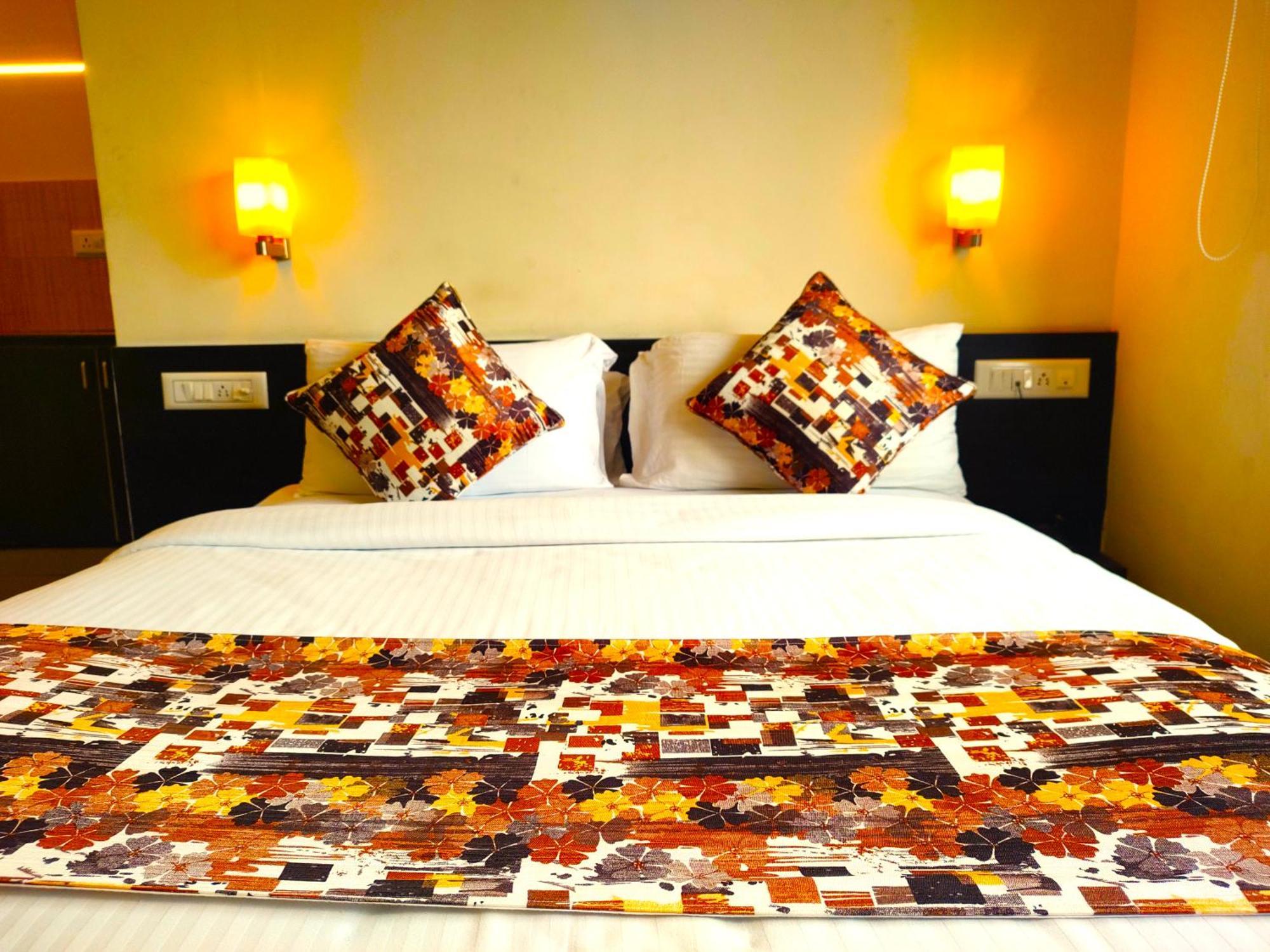 Athasri Hotel Hsr Layout บังกาลอร์ ภายนอก รูปภาพ